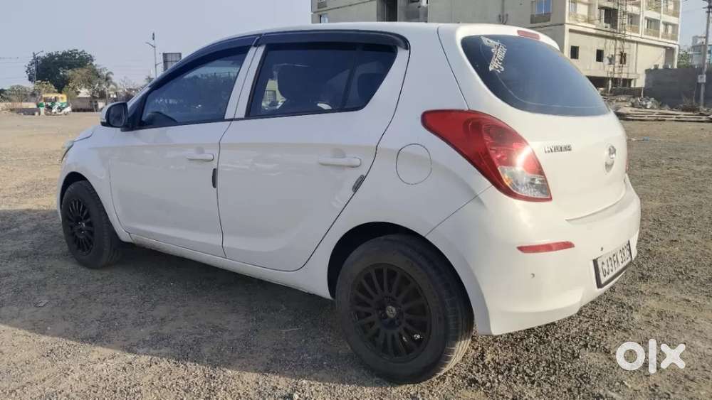 Hyundai I20 Sportz 1.4 Crdi, 2014, Diesel