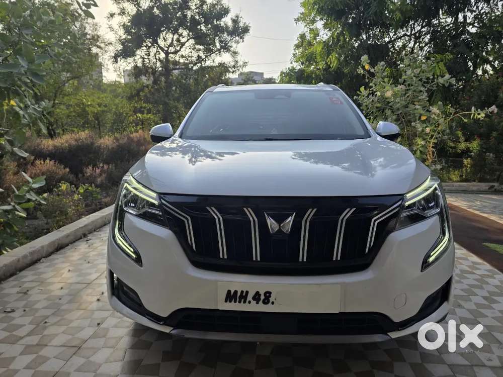 Mahindra Xuv700 2024 Diesel Well Maintained