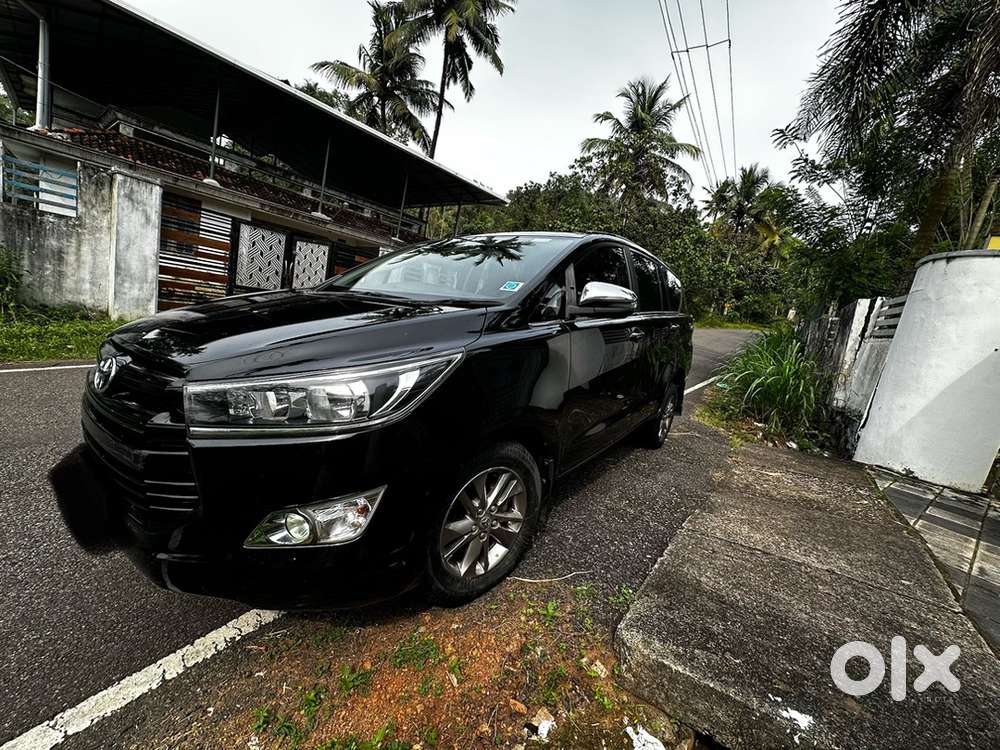 Toyota Innova Crysta 2020 Diesel Well Maintained