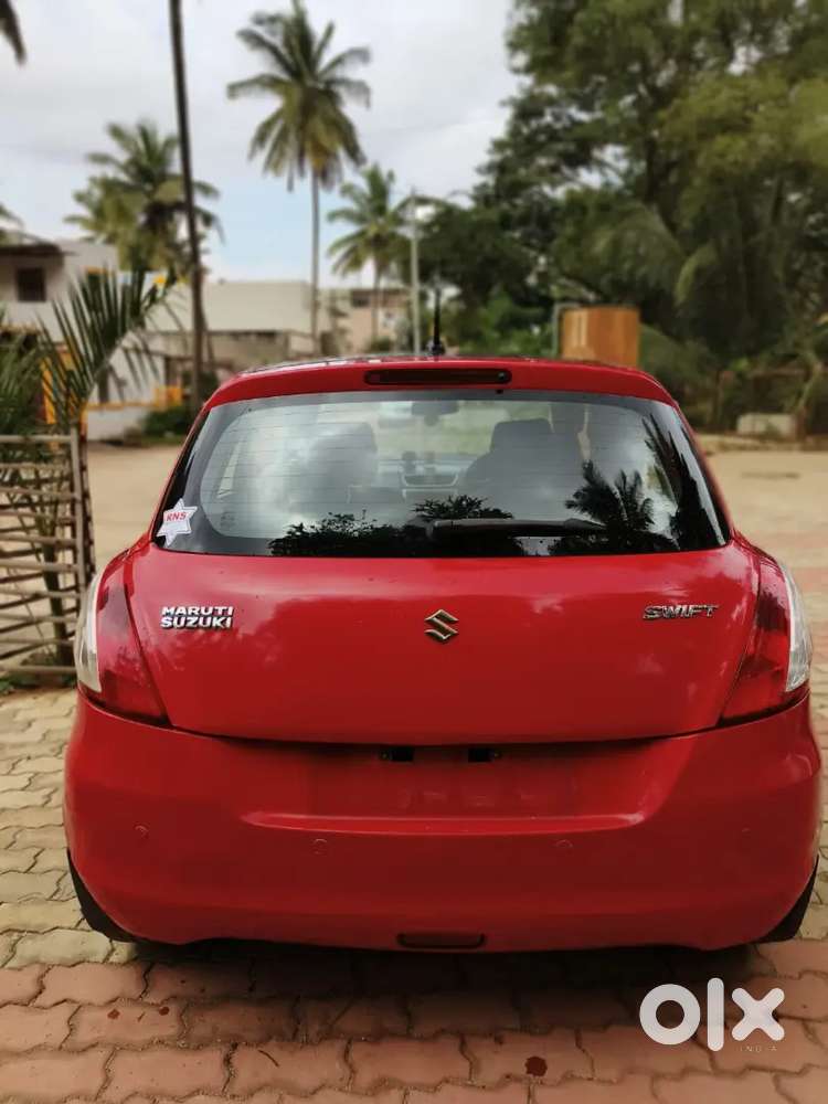 Maruti Suzuki Swift 2015 Diesel 127000 Km Driven Well Maintained