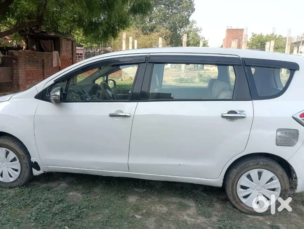 Maruti Suzuki Ertiga 2018 Cng & Hybrids 90000 Km Driven