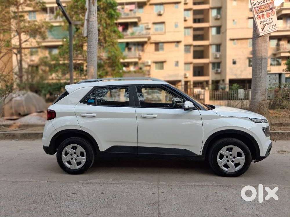 Hyundai Venue S Plus Mt 1.2 Kappa, 2022, Petrol