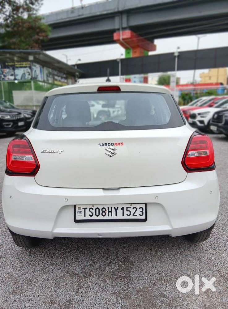 Maruti Suzuki Swift 1.2 Vxi (o), 2022, Petrol