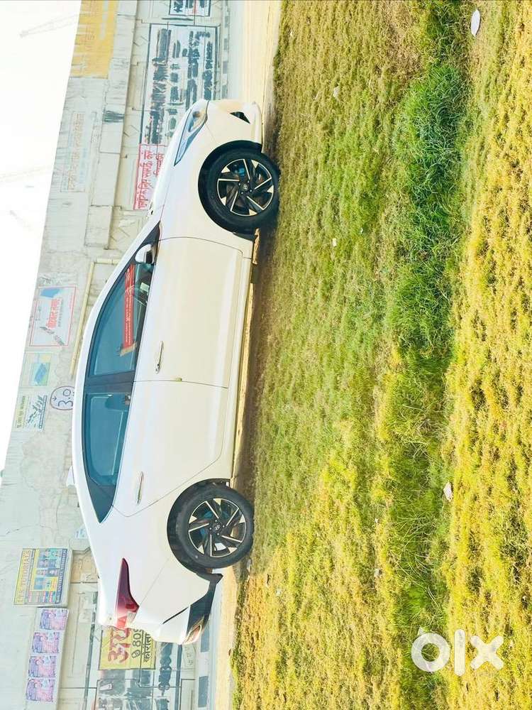 Hyundai Verna 2021 Diesel 135000 Km Driven