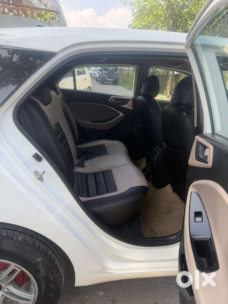 Hyundai I20 Sportz 1.2 Vtvt, 2018, Petrol