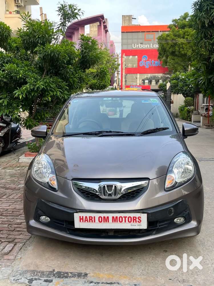 Honda Brio, 2015, Petrol