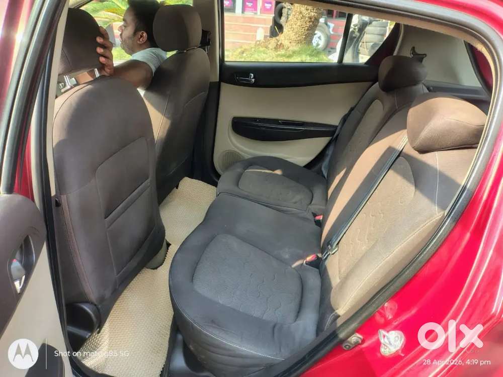 Hyundai I20 2010 Petrol 750000 Km Driven