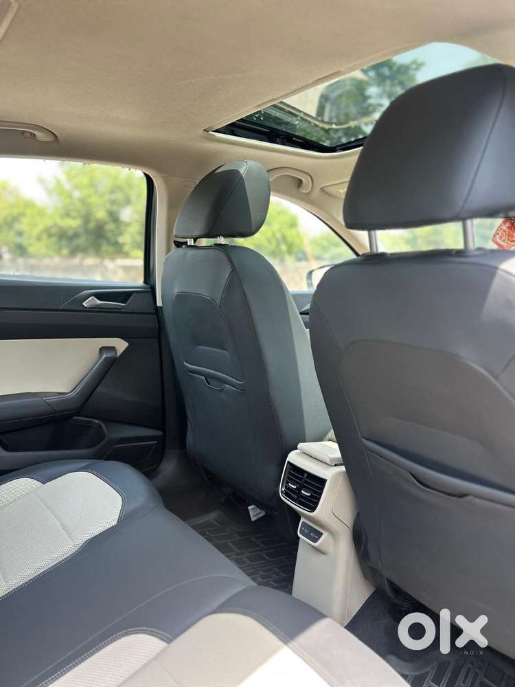 Skoda Slavia 1.0 Tsi Style At, 2023, Petrol