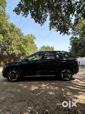 Hyundai Alcazar 2.0 Signature (o) Petrol At 7 Str, 2022, Petrol