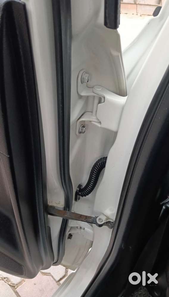 Maruti Suzuki Swift Petrol 2022 Lxi