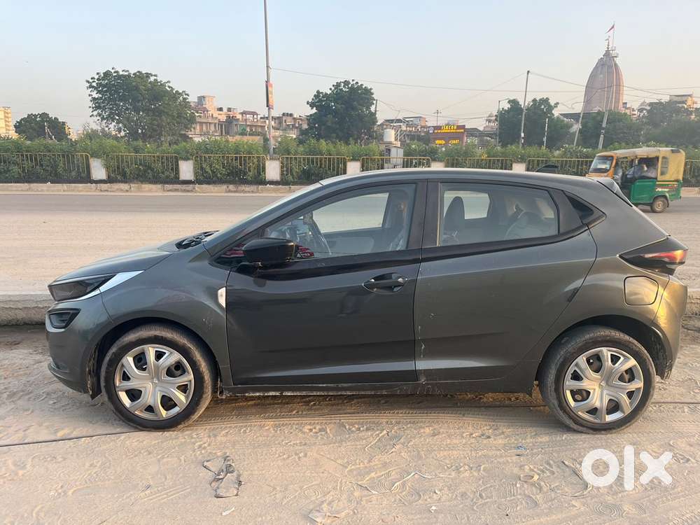 Tata Altroz 2023 Manual