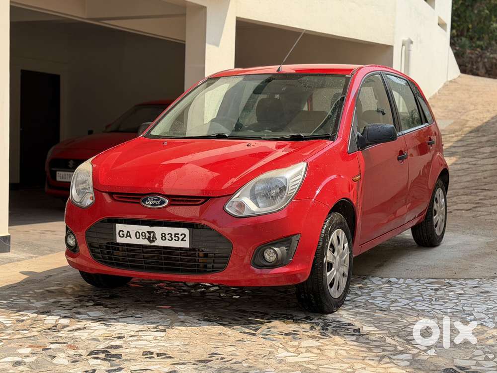 Ford Figo Ambiente, 2013, Petrol