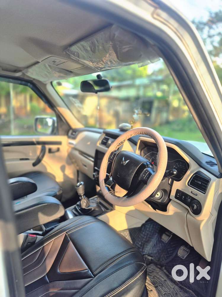 Mahindra Scorpio Classic 2.2 S 11 Mt 7 Str, 2024, Diesel