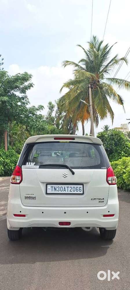 Maruti Suzuki Ertiga 2012-2015 Zdi, 2013, Diesel
