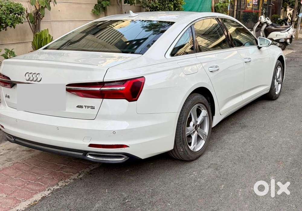 Audi 2022 Petrol Automatic - Superb