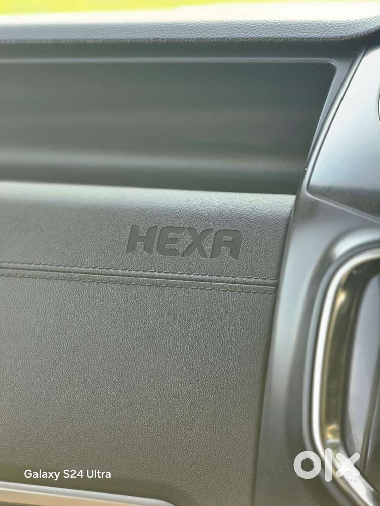 Tata Hexa 2.2 Xta 4x2 6 Str Dual Tone, 2017, Diesel