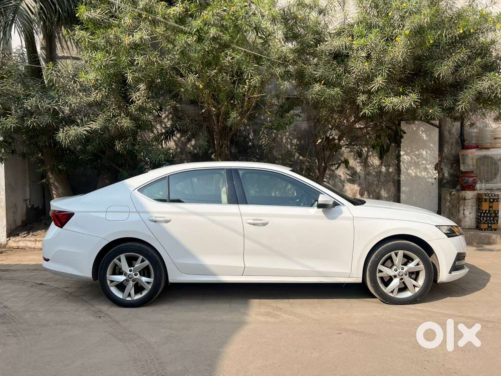 Skoda Octavia 2021 Petrol 42000 Km Driven