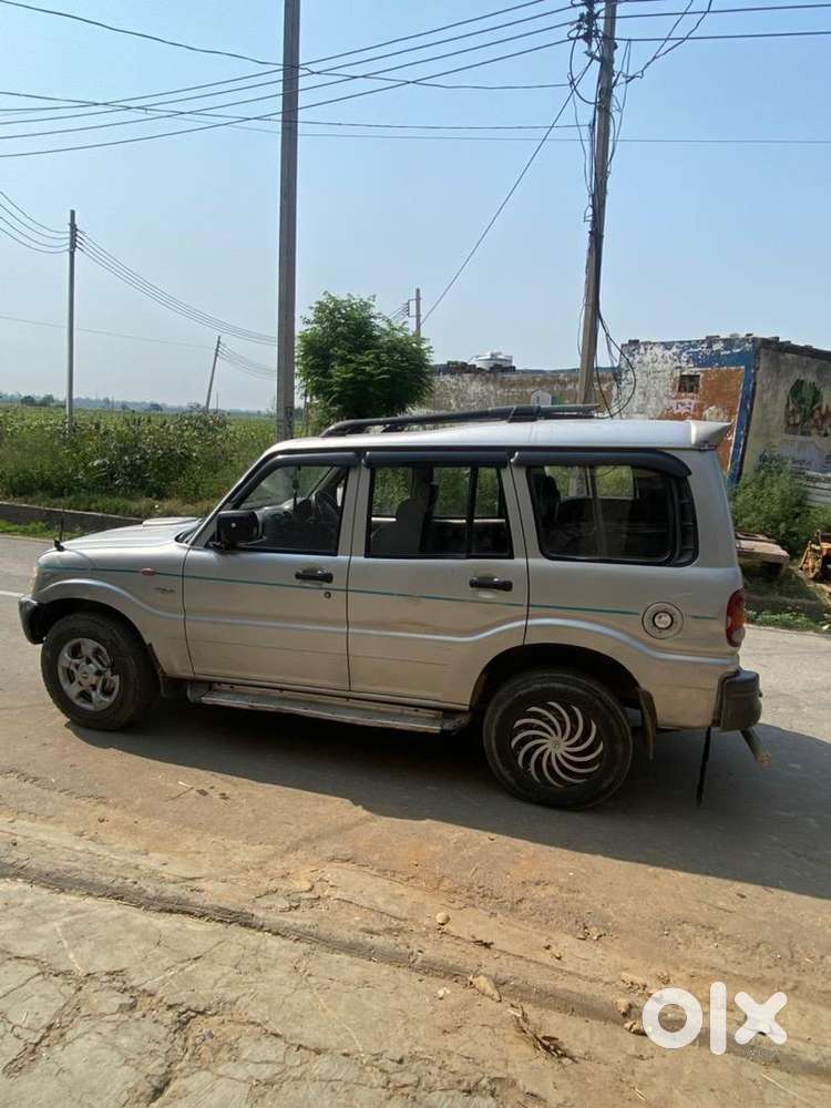 Mahindra Diesel Car 2005 Vaill. 2031
