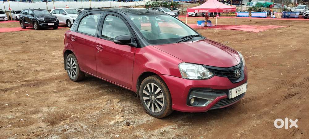 Toyota Etios Liva Vx, 2017, Petrol