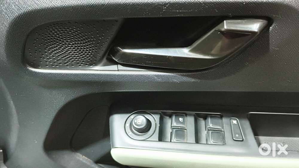 Tata Punch Camo Adventure Mt, 2022, Petrol
