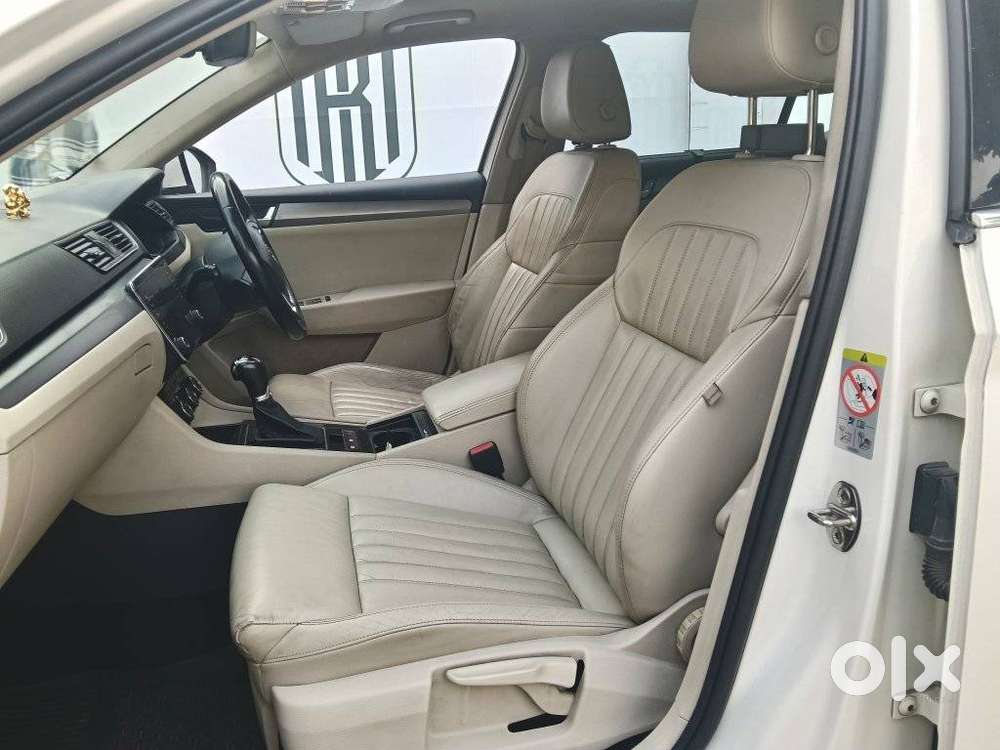Skoda Superb Style 1.8, 2018, Petrol