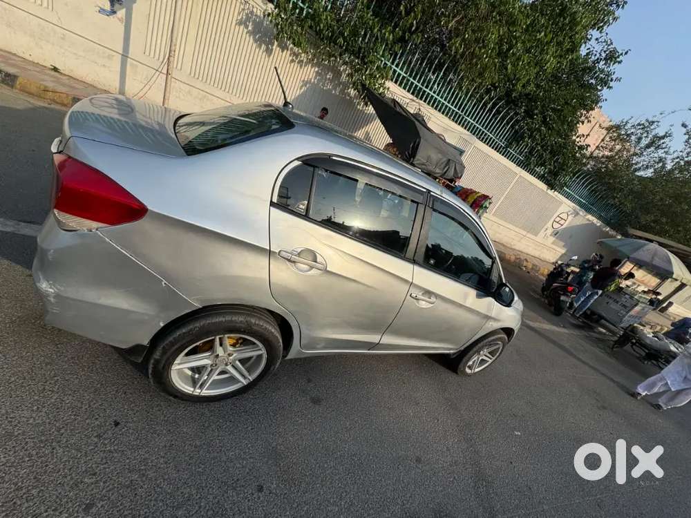 Urgent Sell Need Money