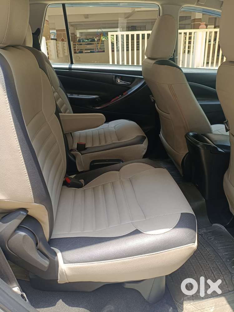 Toyota Innova Crysta 2.8 Gx At, 2017, Diesel