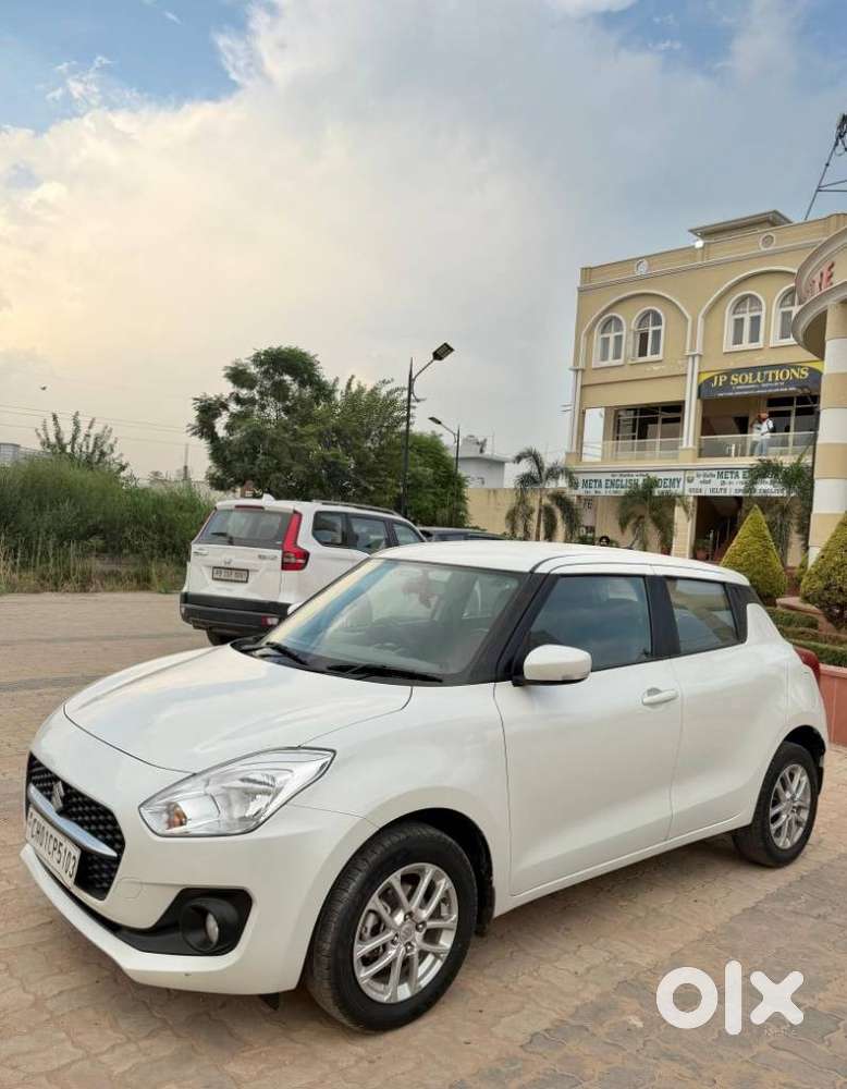 Maruti Suzuki Swift Dzire 1.3 Vxi, 2023, Petrol