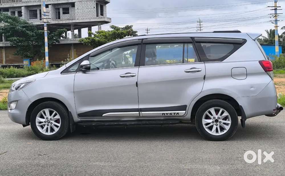 Toyota Innova Crysta 2017 Diesel Good Condition