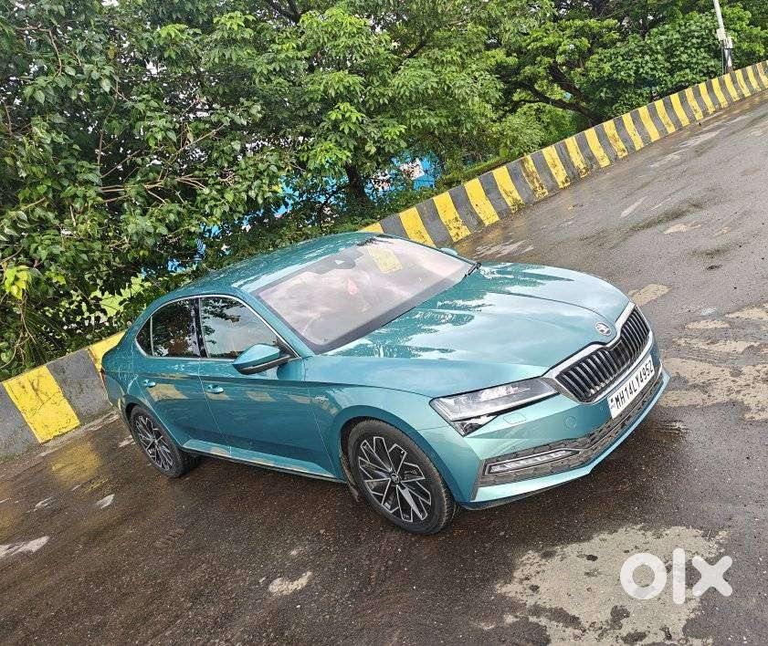 Skoda Superb 2.0 L&k Tsi At, 2024, Petrol