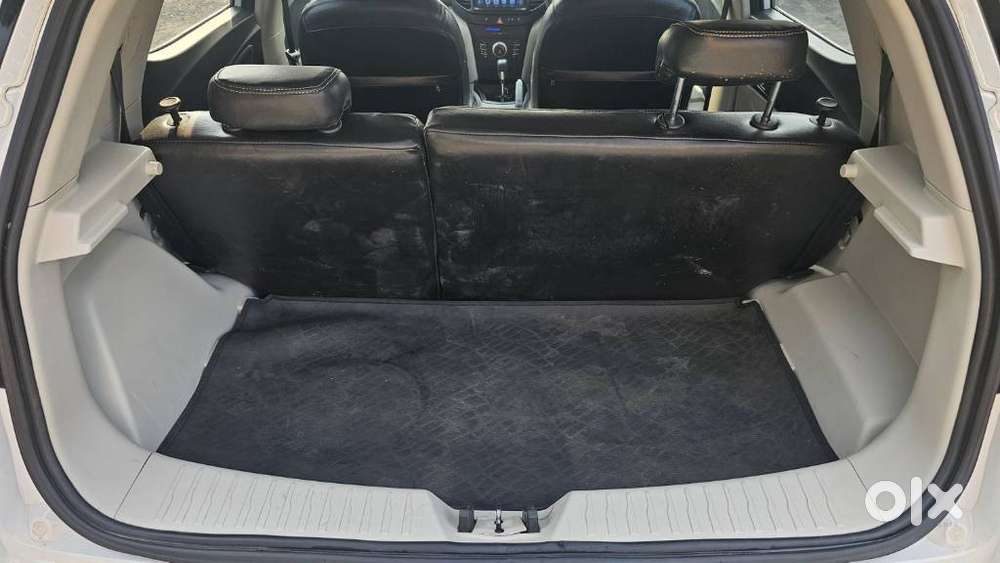 Mahindra Xuv300 W6 Diesel, 2023, Diesel