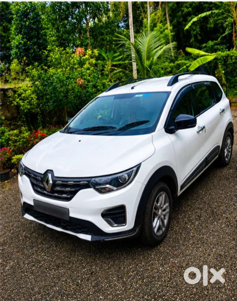 Renault Triber Automatic 2022 Petrol Well Maintained.