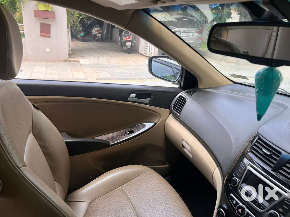 Hyundai Verna Fluidic 2015