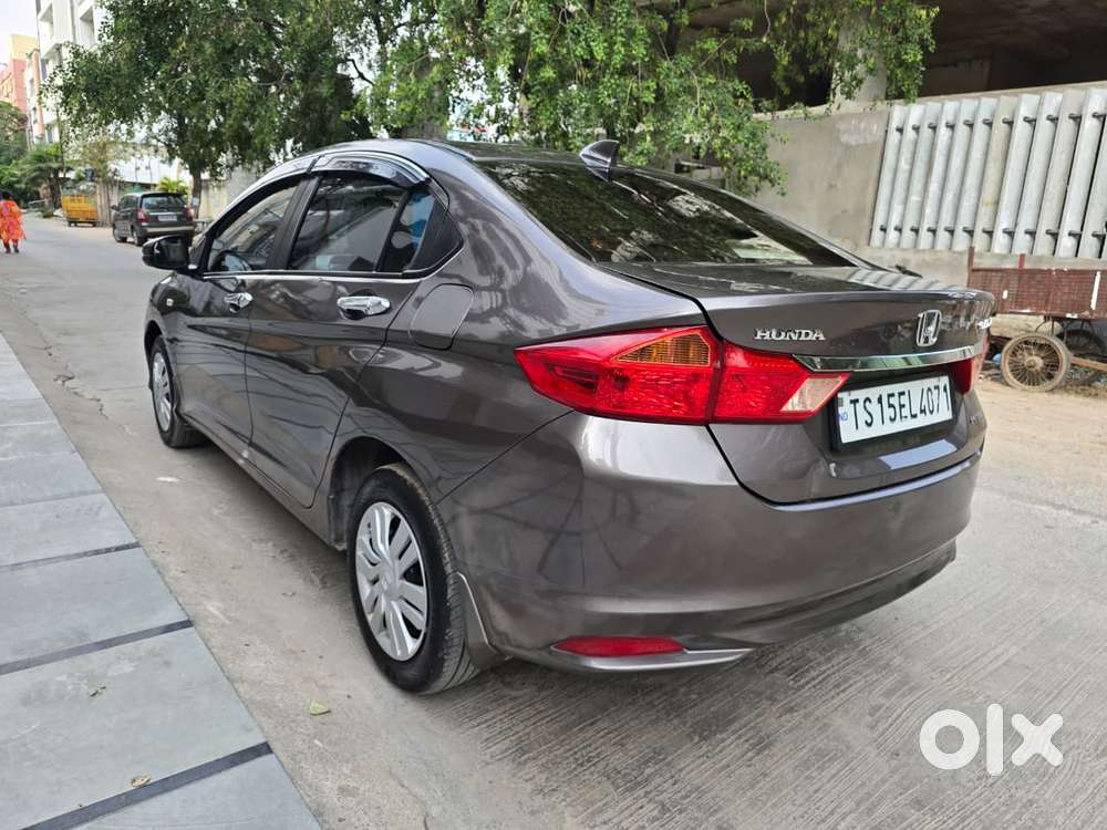 Honda City V At I-vtec, 2016, Petrol