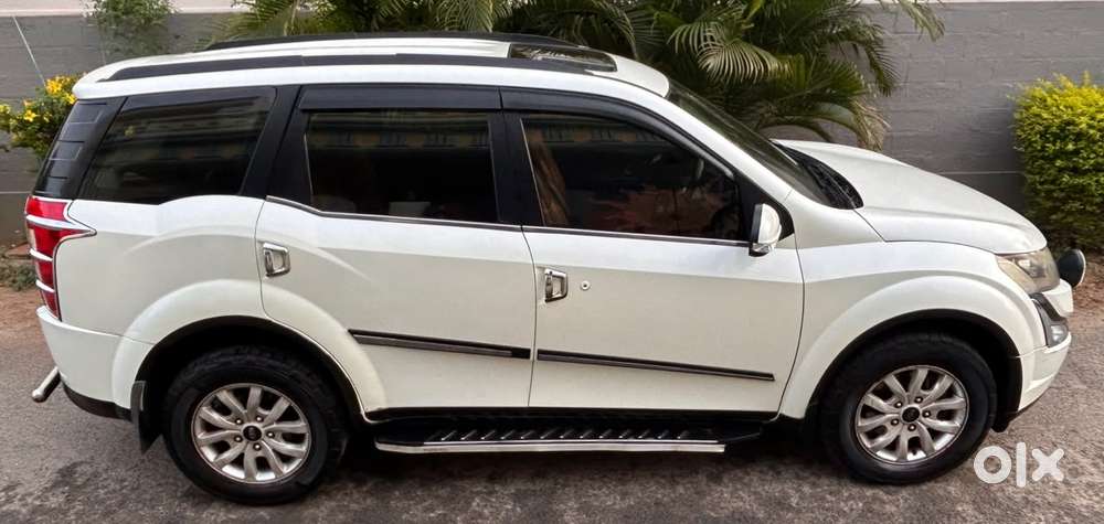 Mahindra Xuv500 2.2 W10 Sportz Edition Mt, 2016, Diesel