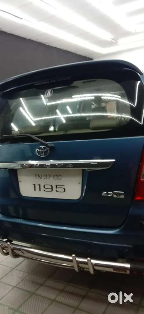 Toyota Innova Diesel 7 Str 2013