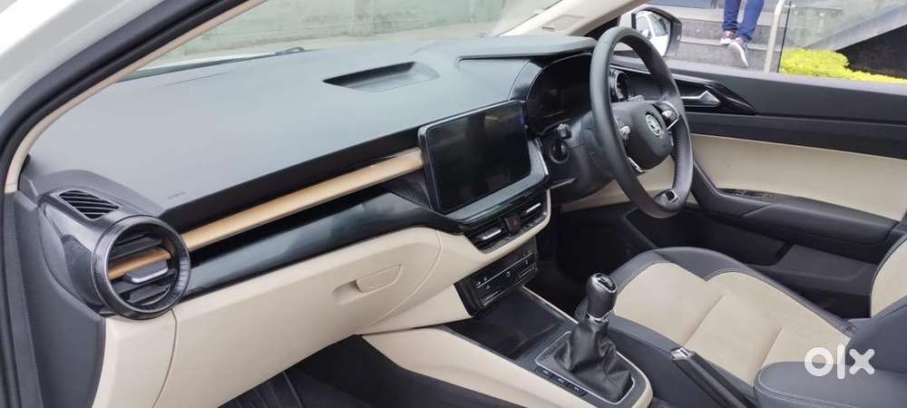 Skoda Slavia 1.0 Style Mt 2023