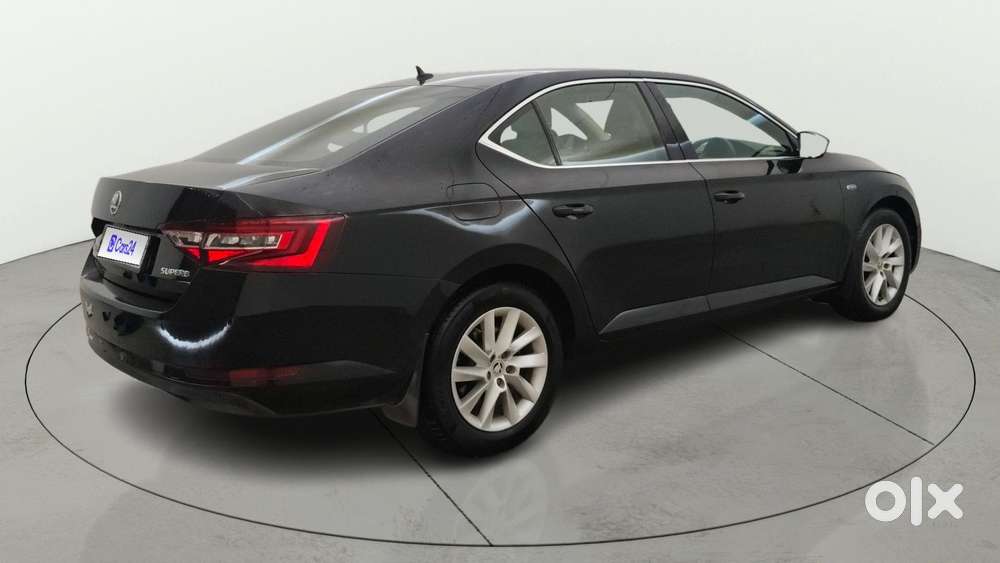 Skoda Superb Lk 1.8 Tsi At, 2016, Petrol