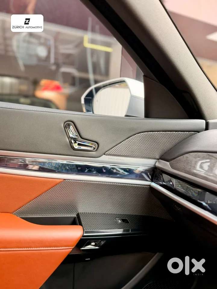 Bmw I7 Xdrive60, 2024, Electric