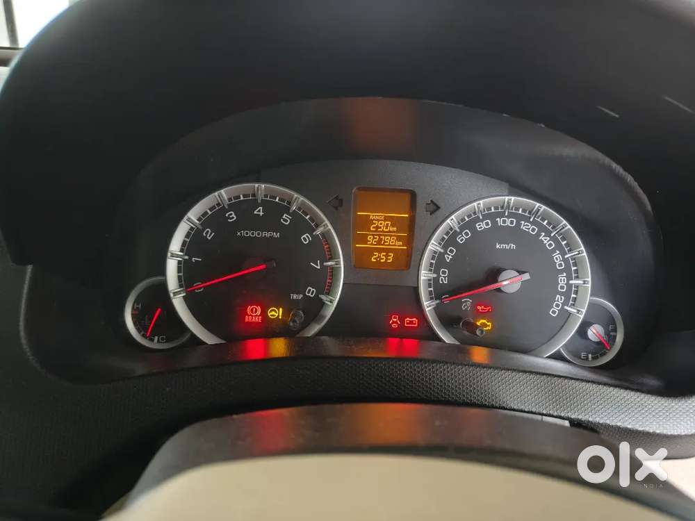 Maruti Suzuki Swift Dzire 2013 Petrol 92800 Km Driven