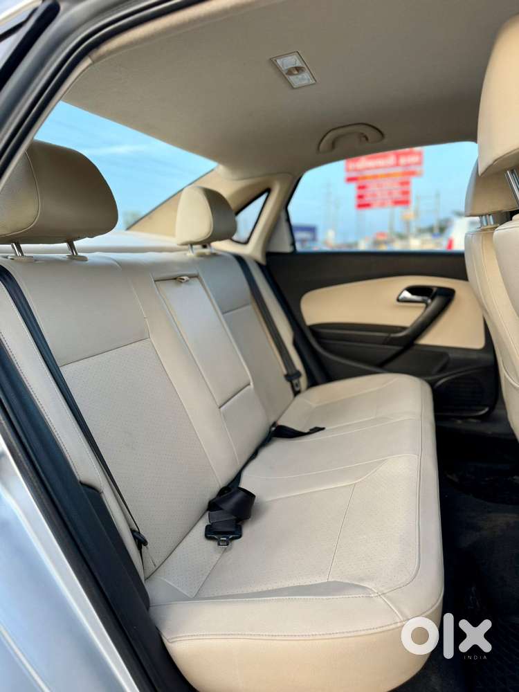 Skoda Rapid [2016-2020] 1.5 Style Plus Tdi At, 2017, Diesel