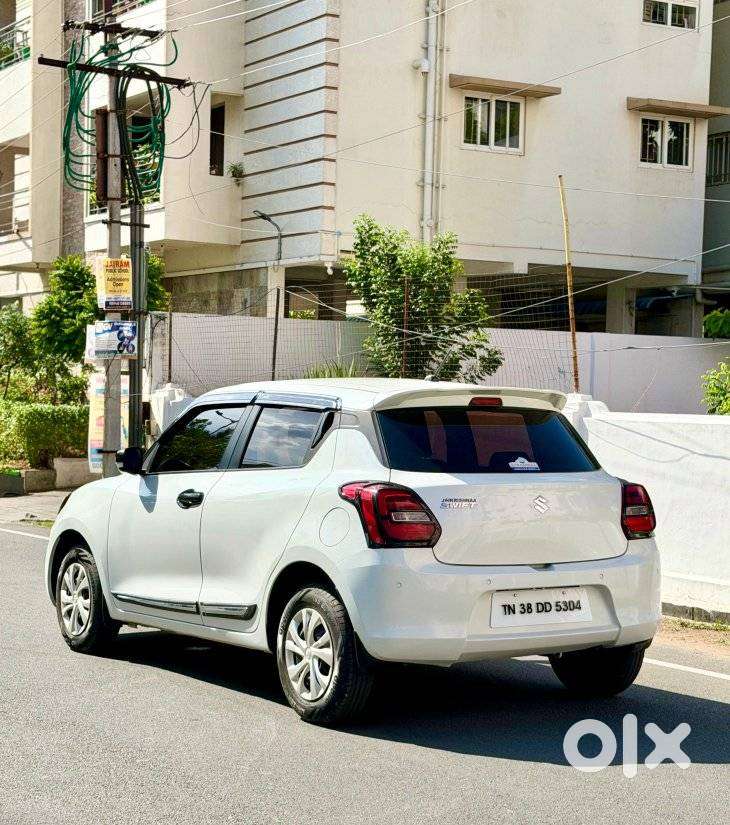 Maruti Suzuki Swift 1.2 Vxi (o), 2023, Petrol