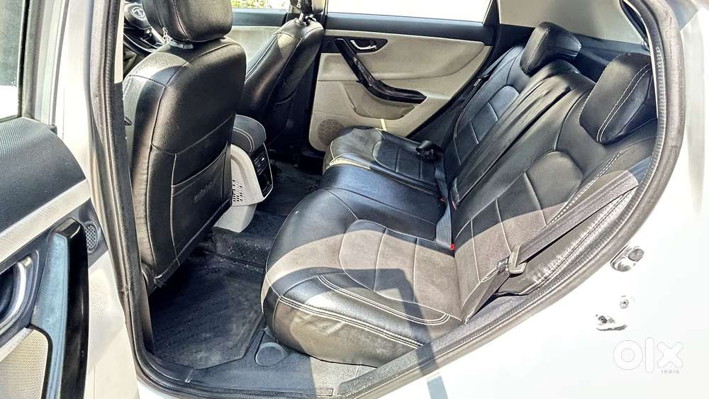 Tata Nexon Amt Xza Plus, 2021, Petrol