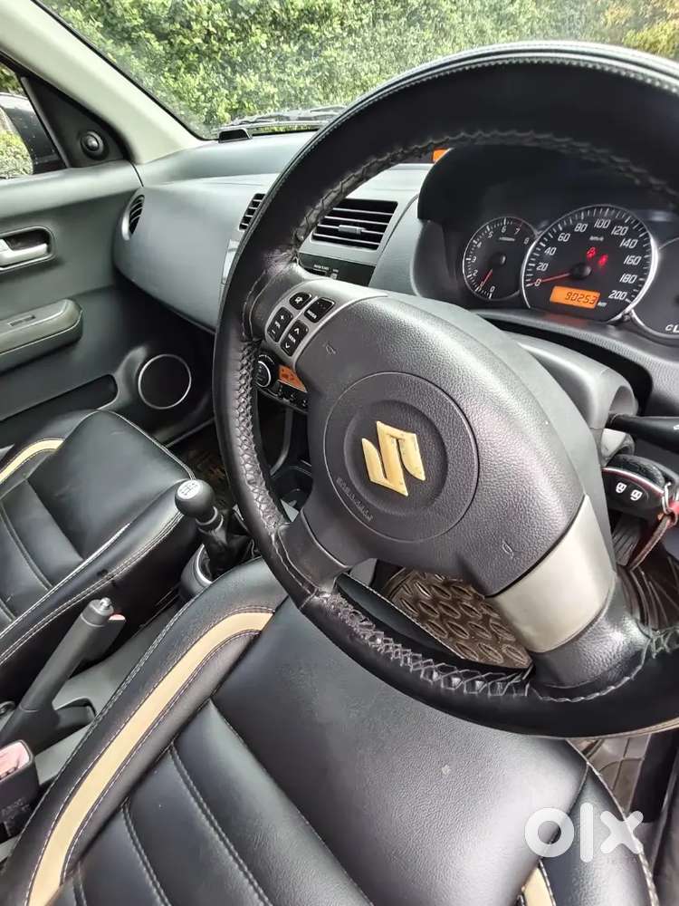 Maruti Suzuki Swift 2011 Petrol Manual