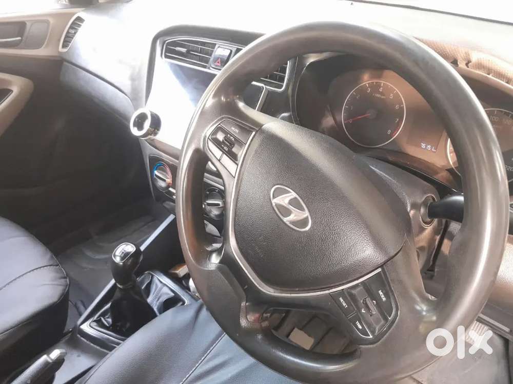 Hyundai I20 2018 Petrol 74000 Km Driven 1st Owner