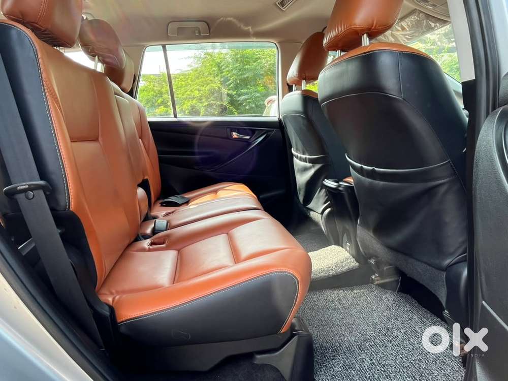 Toyota Innova Crysta 2.4 G Mt 8s, 2020, Diesel