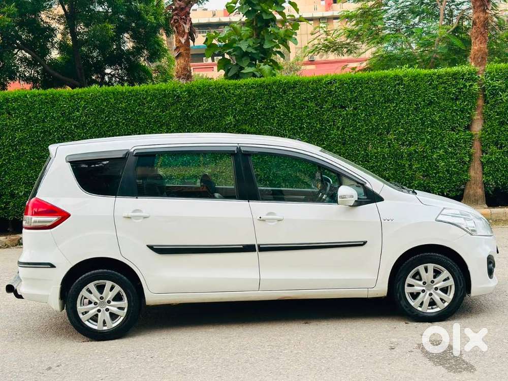 Maruti Suzuki Ertiga Vxi Abs Bs Iv, 2017, Petrol