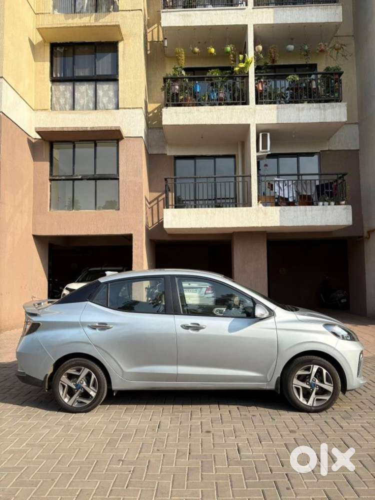 Hyundai Aura Sx 1.2 Cng, 2024, Cng & Hybrids