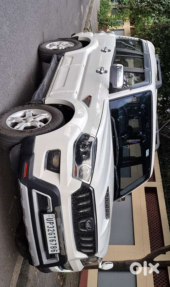 Mahindra Scorpio S10, 2015, Diesel