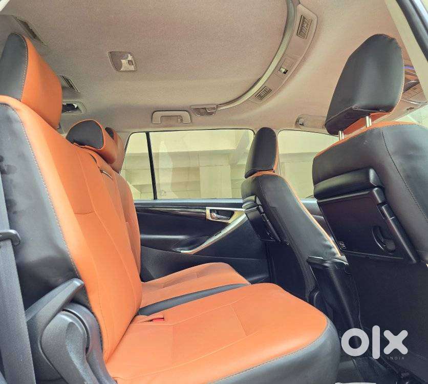 Toyota Innova Crysta 2.4 Vx Mt 8s, 2017, Diesel